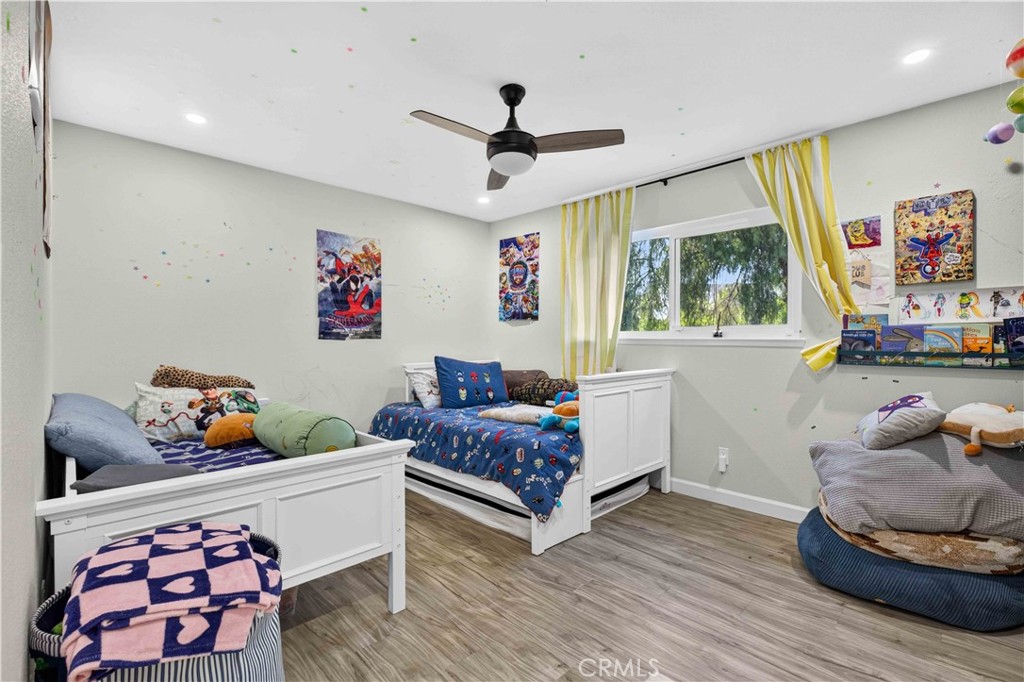 28711 Macklin Avenue, Canyon Country, CA 91387