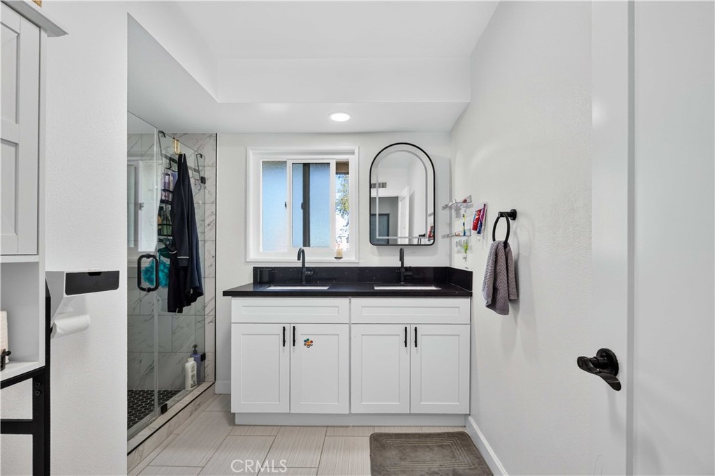 28711 Macklin Avenue, Canyon Country, CA 91387