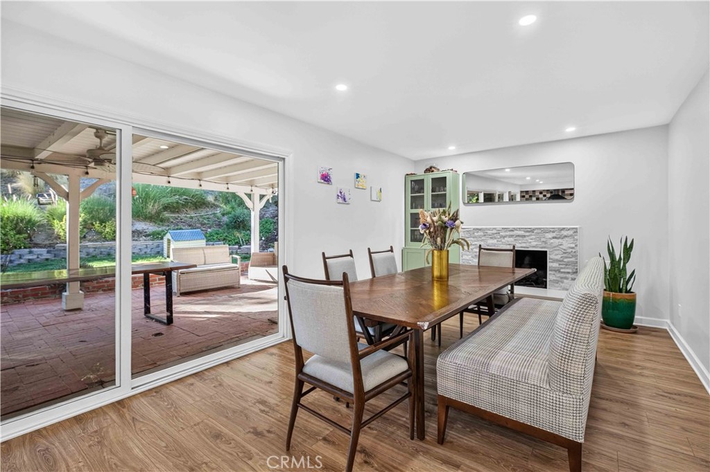 28711 Macklin Avenue, Canyon Country, CA 91387
