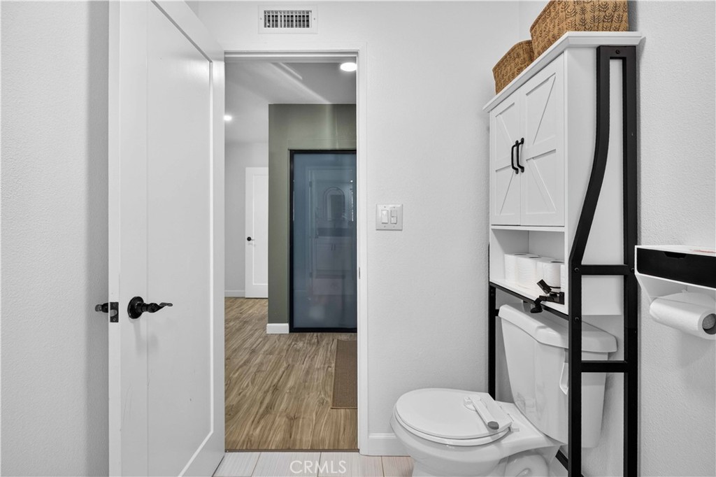 28711 Macklin Avenue, Canyon Country, CA 91387