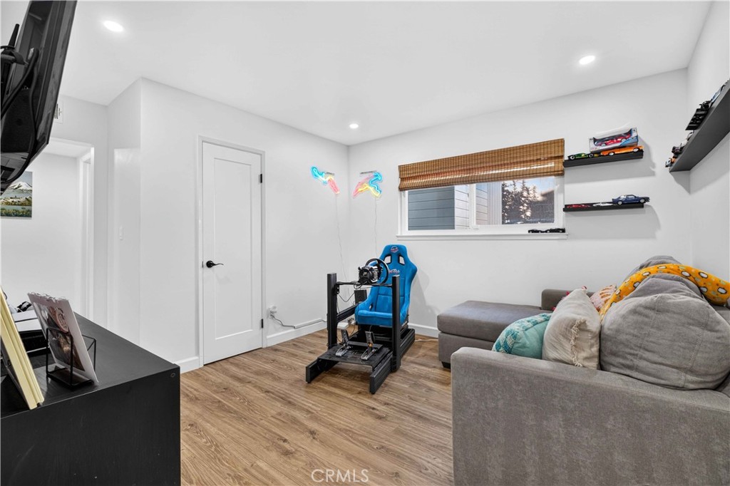 28711 Macklin Avenue, Canyon Country, CA 91387