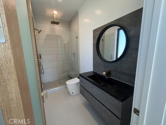 18817 Edleen, Tarzana, CA 91356