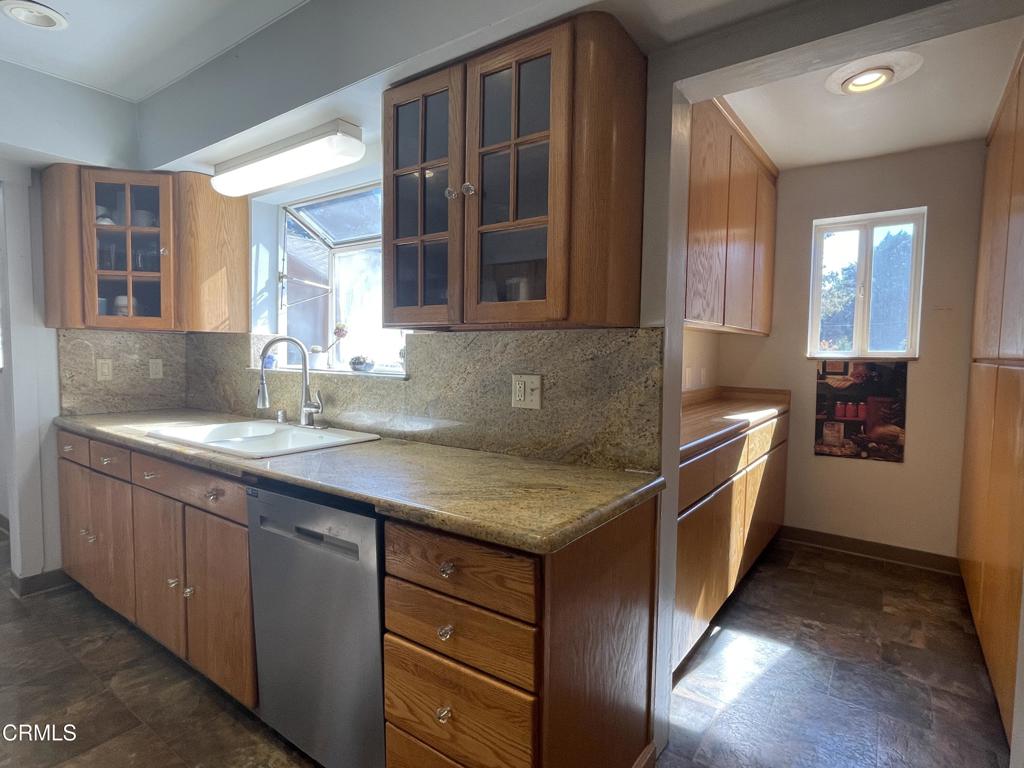 Kitchen_pantry