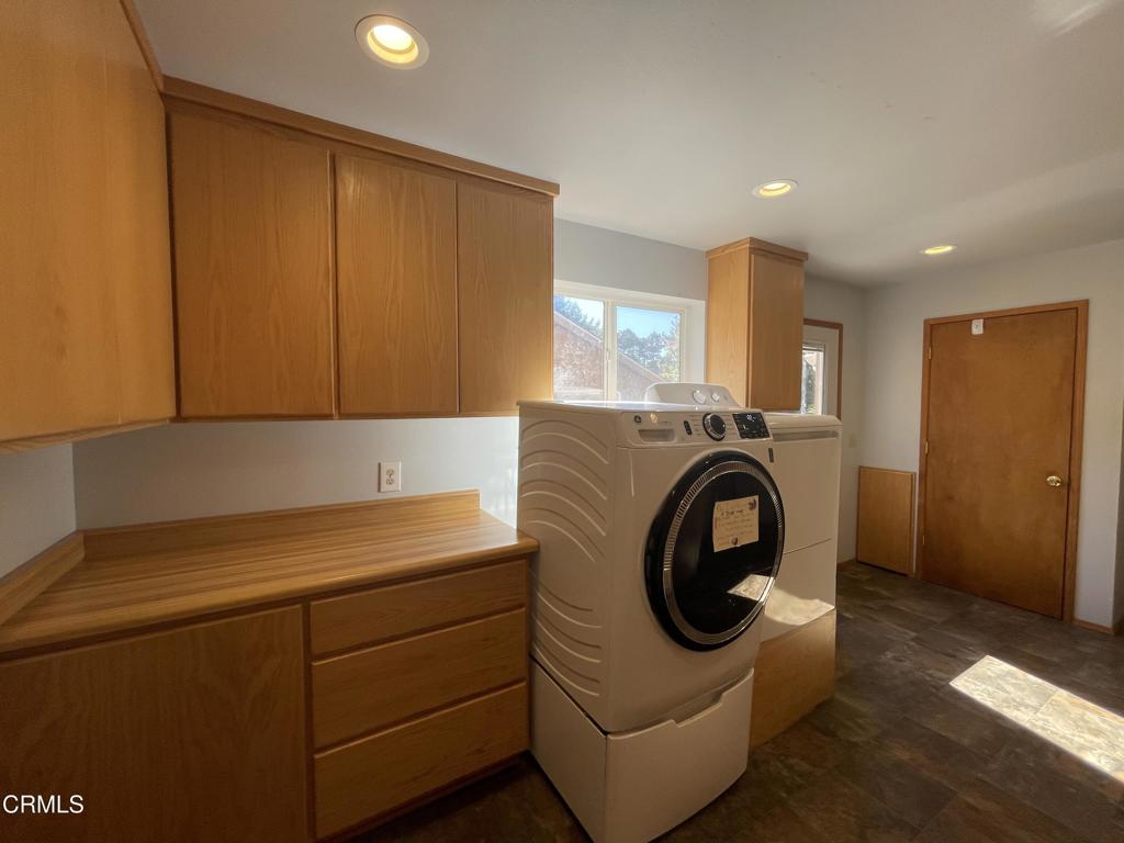 Laundry east wall