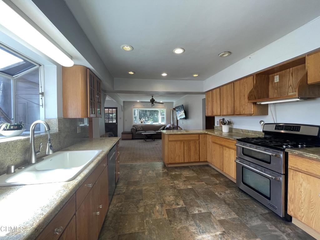 Kitchen to LR
