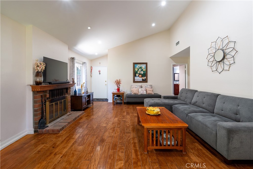 28260 Bockdale, Canyon Country, CA 91387 28260 Bockdale, Canyon Country, CA 91387