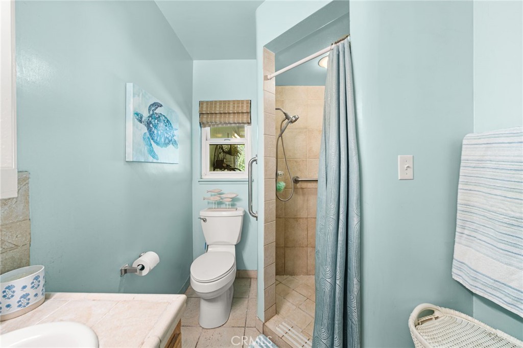 6614 Summit, Highland, CA 92346