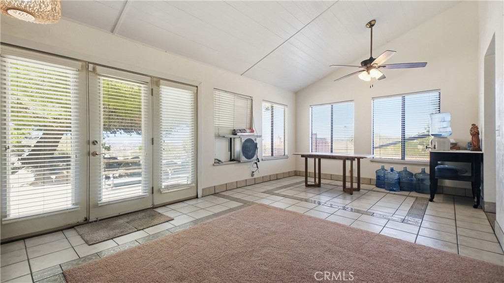 9160 Buena Vista Street, Apple Valley, CA 92308