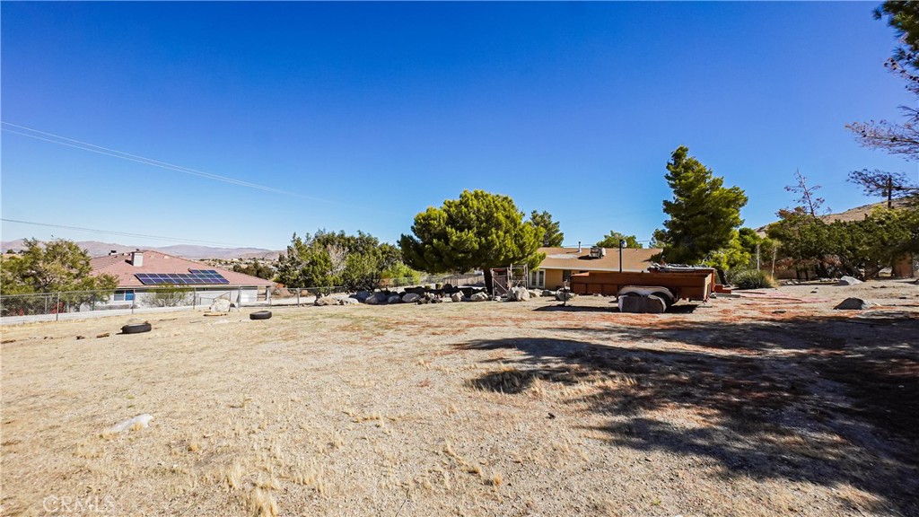 9160 Buena Vista Street, Apple Valley, CA 92308
