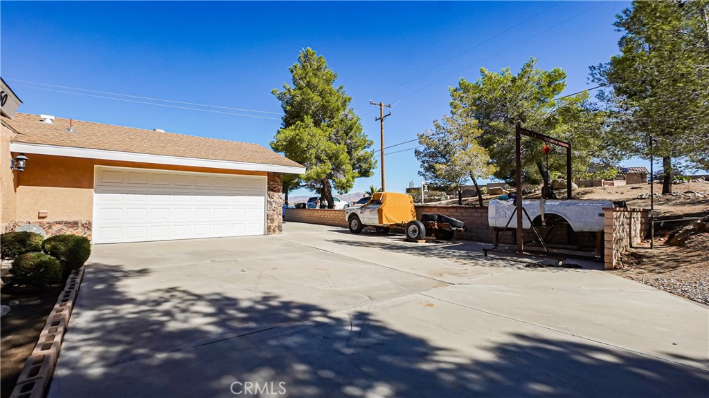 9160 Buena Vista Street, Apple Valley, CA 92308