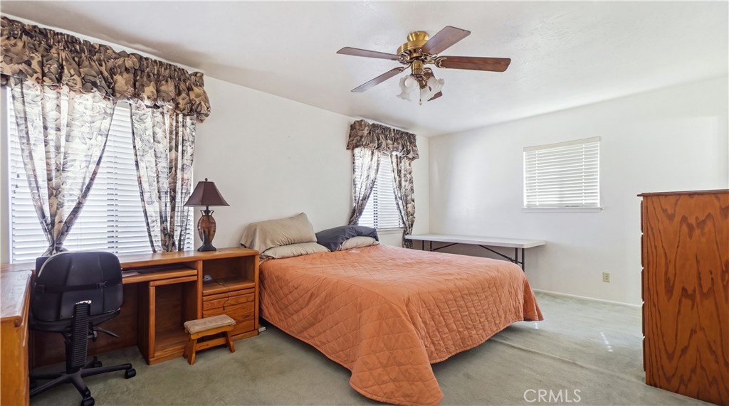 9160 Buena Vista Street, Apple Valley, CA 92308
