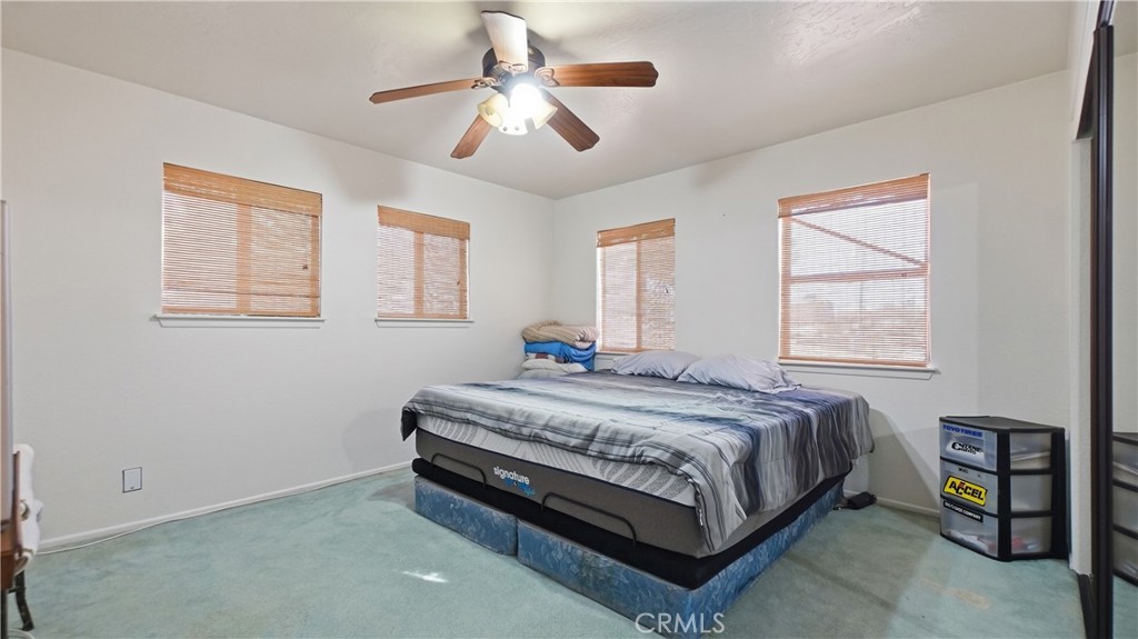 9160 Buena Vista Street, Apple Valley, CA 92308