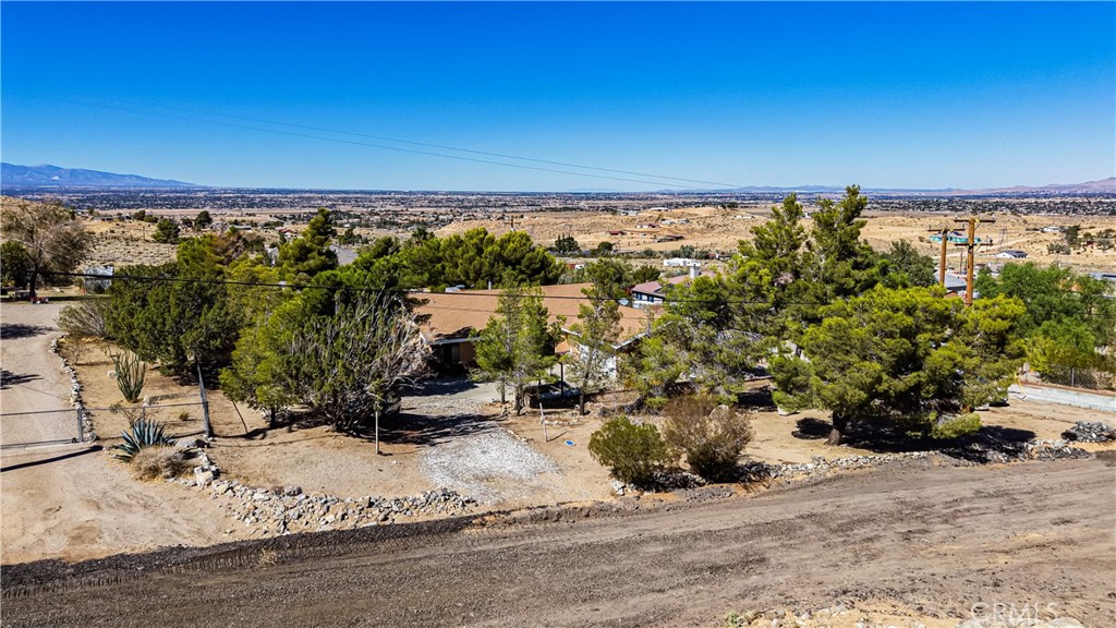 9160 Buena Vista Street, Apple Valley, CA 92308