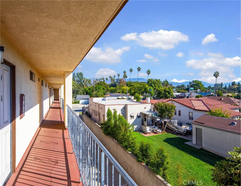 2608 W Alhambra Road, Alhambra, CA 91801