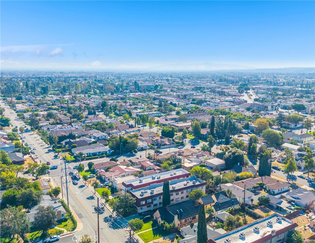 2608 W Alhambra Road, Alhambra, CA 91801