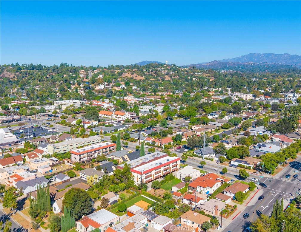 2608 W Alhambra Road, Alhambra, CA 91801