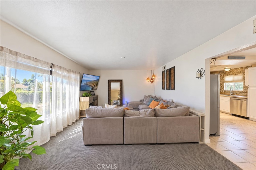 5417 Monte, San Bernardino, CA 92404