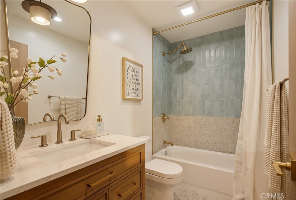 7234 Marina Pacifica S, Long Beach, CA 90803