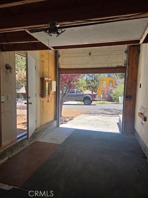 Attached Garage
