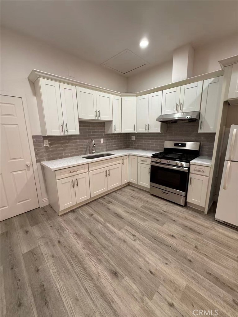 219 W Elm Street, Ontario, CA 91762