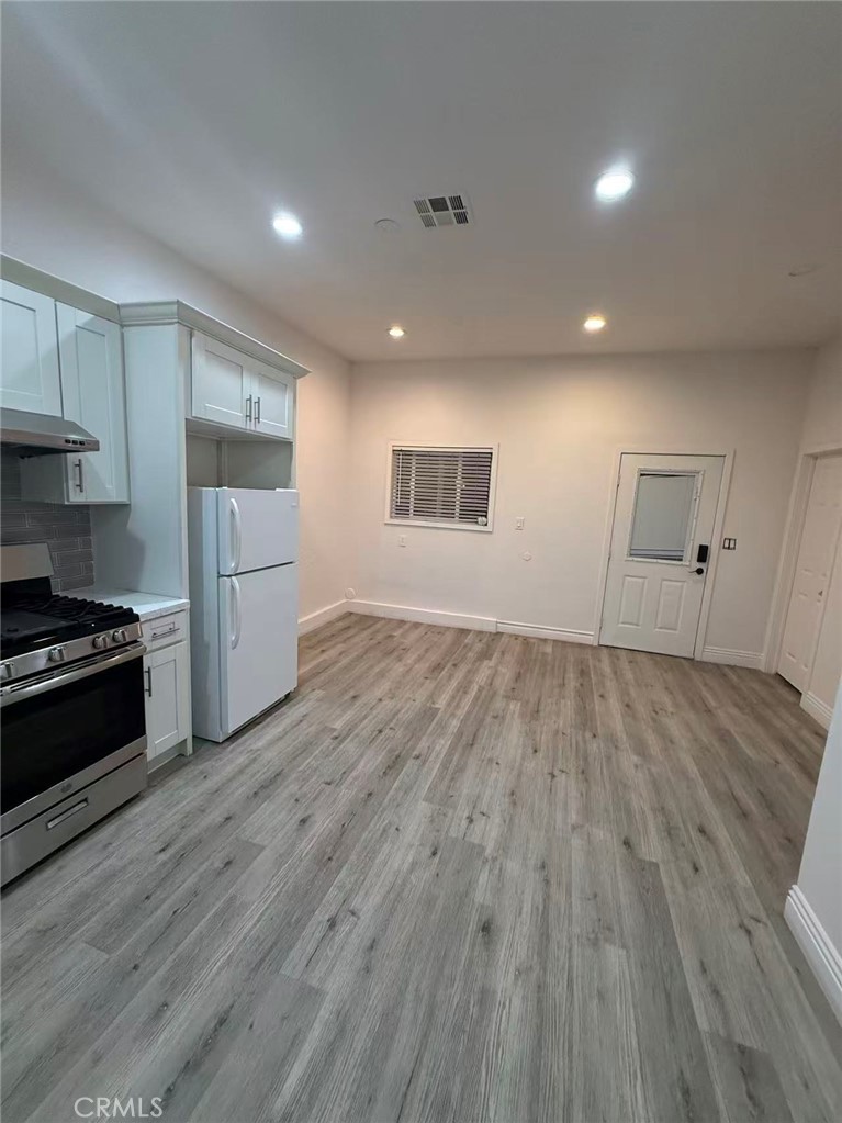 219 W Elm Street, Ontario, CA 91762