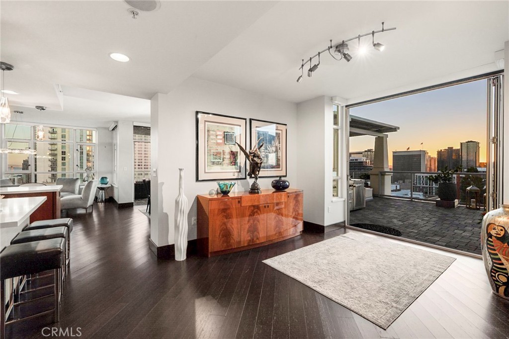 850 Beech, #1205, San Diego, CA 92101