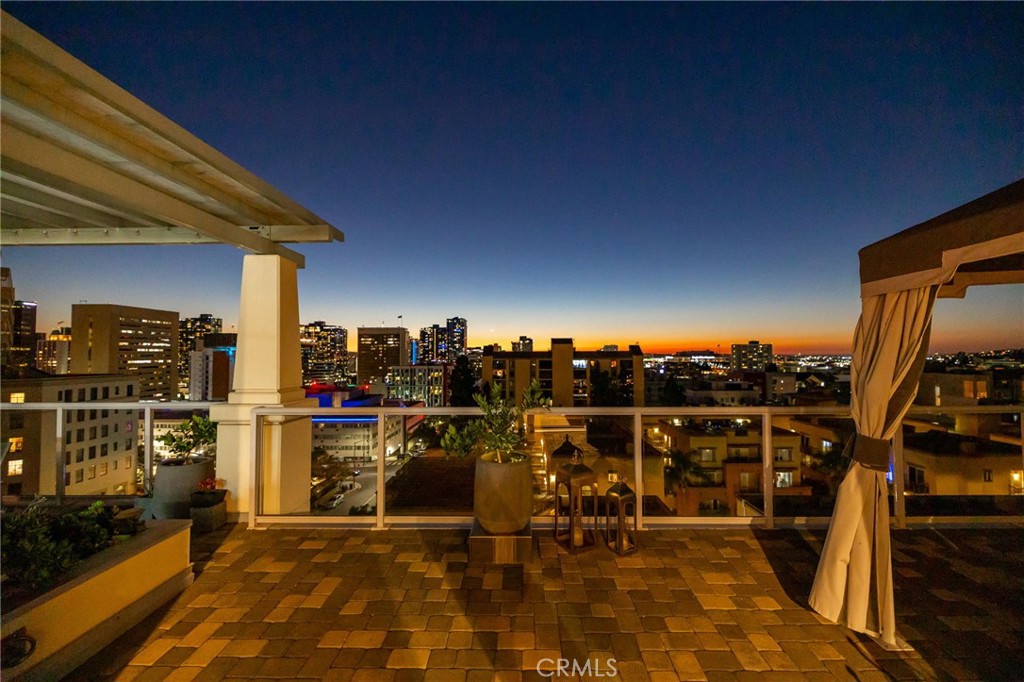 850 Beech, #1205, San Diego, CA 92101