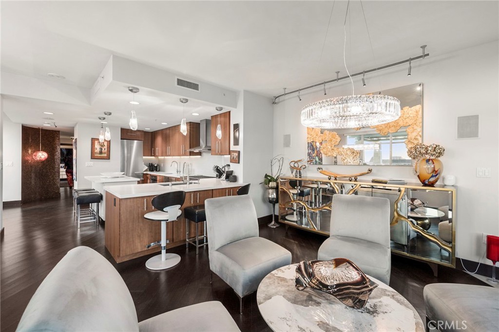 850 Beech, #1205, San Diego, CA 92101
