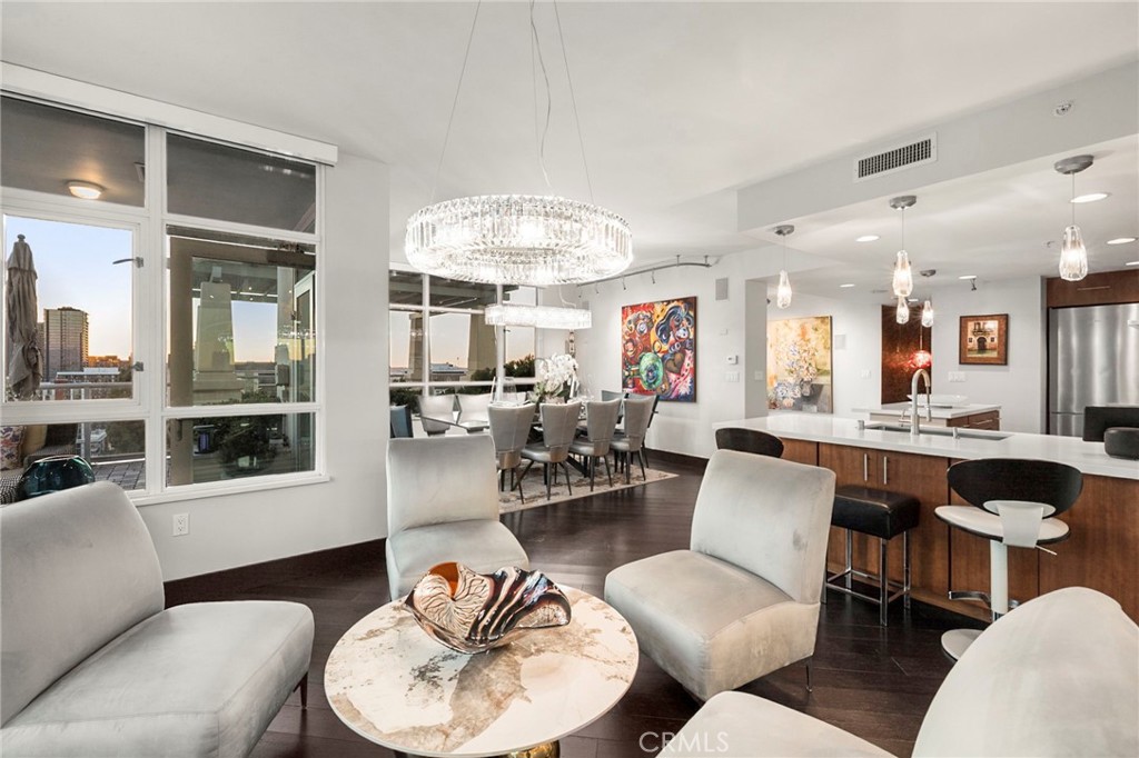 850 Beech, #1205, San Diego, CA 92101