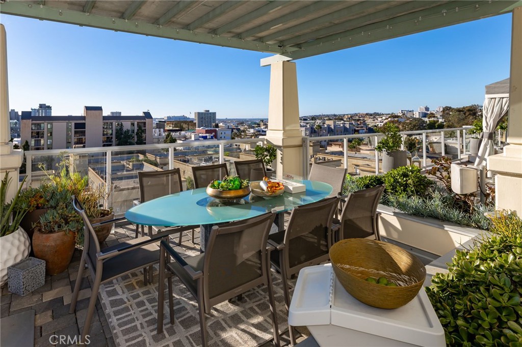 850 Beech, #1205, San Diego, CA 92101