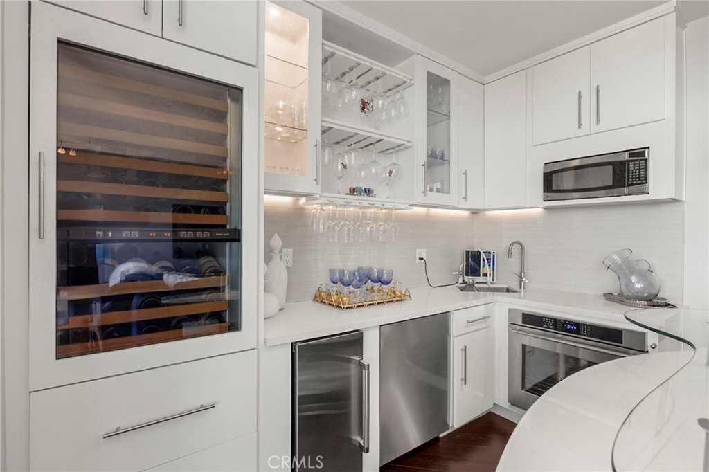 850 Beech, #1205, San Diego, CA 92101
