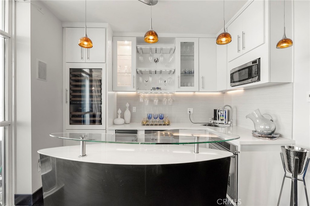 850 Beech, #1205, San Diego, CA 92101