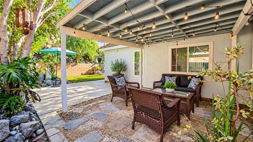 12049 Maple Leaf, Fontana, CA 92337