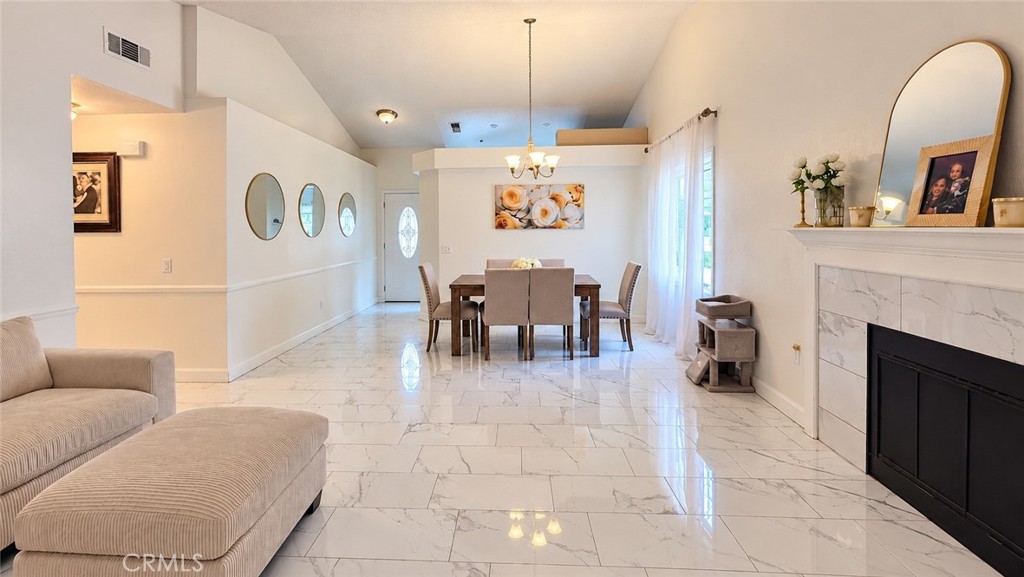 12049 Maple Leaf, Fontana, CA 92337
