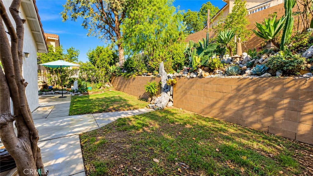 12049 Maple Leaf, Fontana, CA 92337
