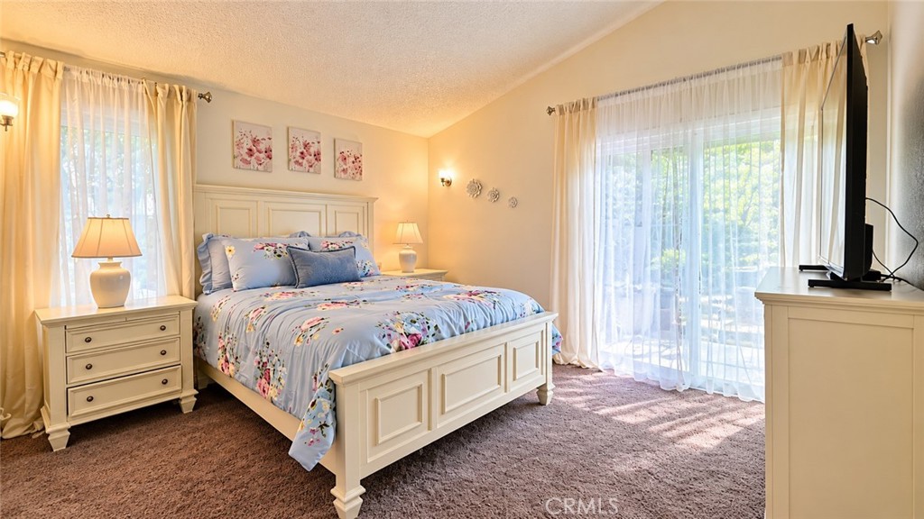 12049 Maple Leaf, Fontana, CA 92337