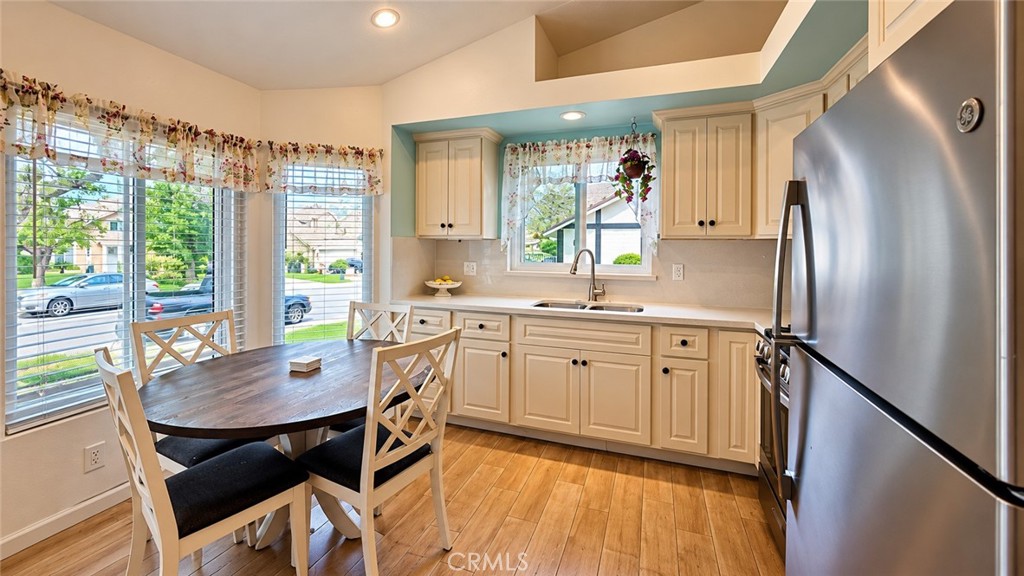 12049 Maple Leaf, Fontana, CA 92337