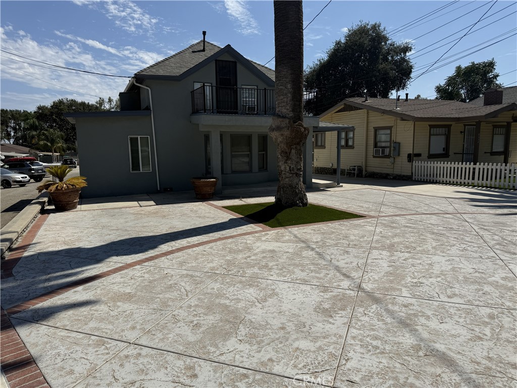 442 E Arrow, Upland, CA 91786