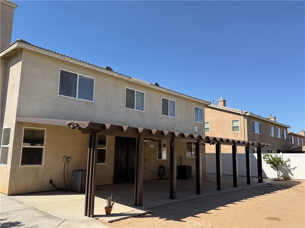 13523 Bentley, Victorville, CA 92392