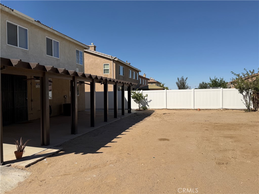 13523 Bentley, Victorville, CA 92392