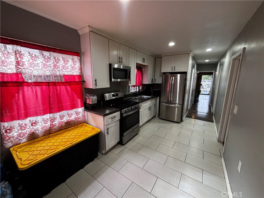 2202 E Stockwell, Compton, CA 90222