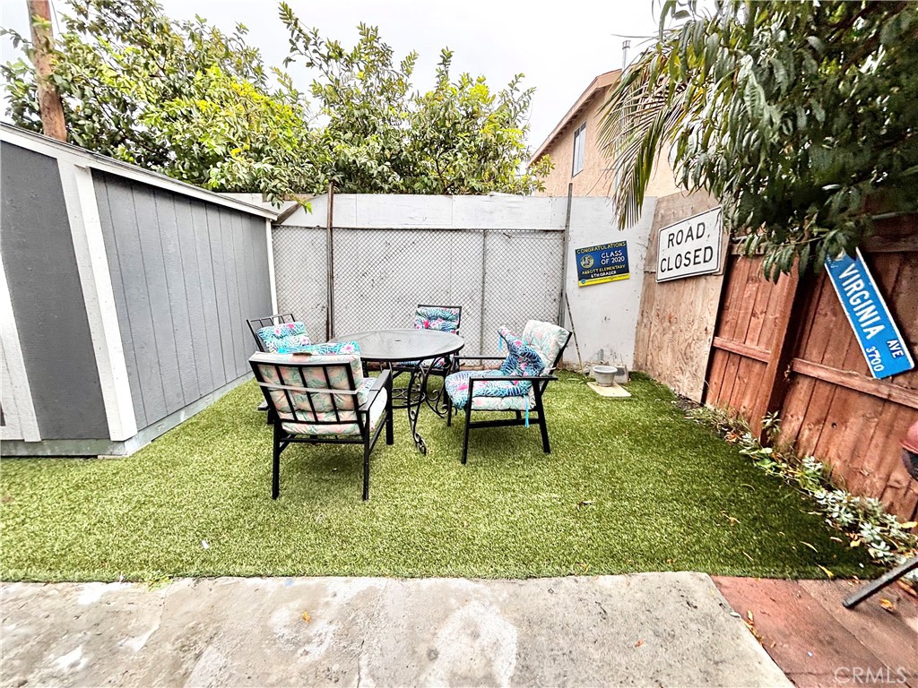 2202 E Stockwell, Compton, CA 90222