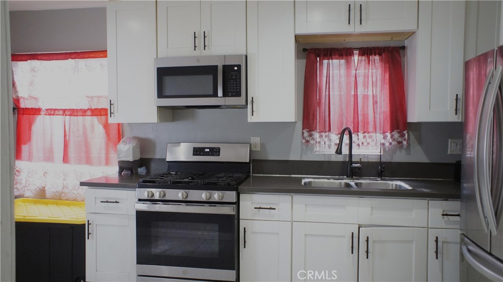 2202 E Stockwell, Compton, CA 90222