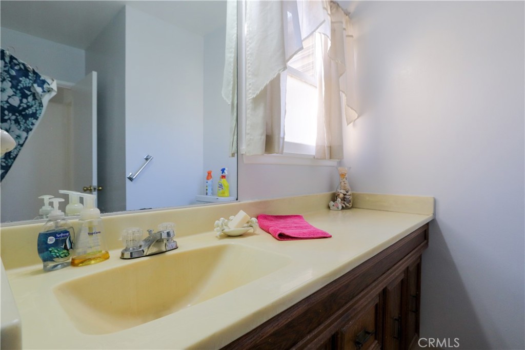 9424 Brookpark, Downey, CA 90240