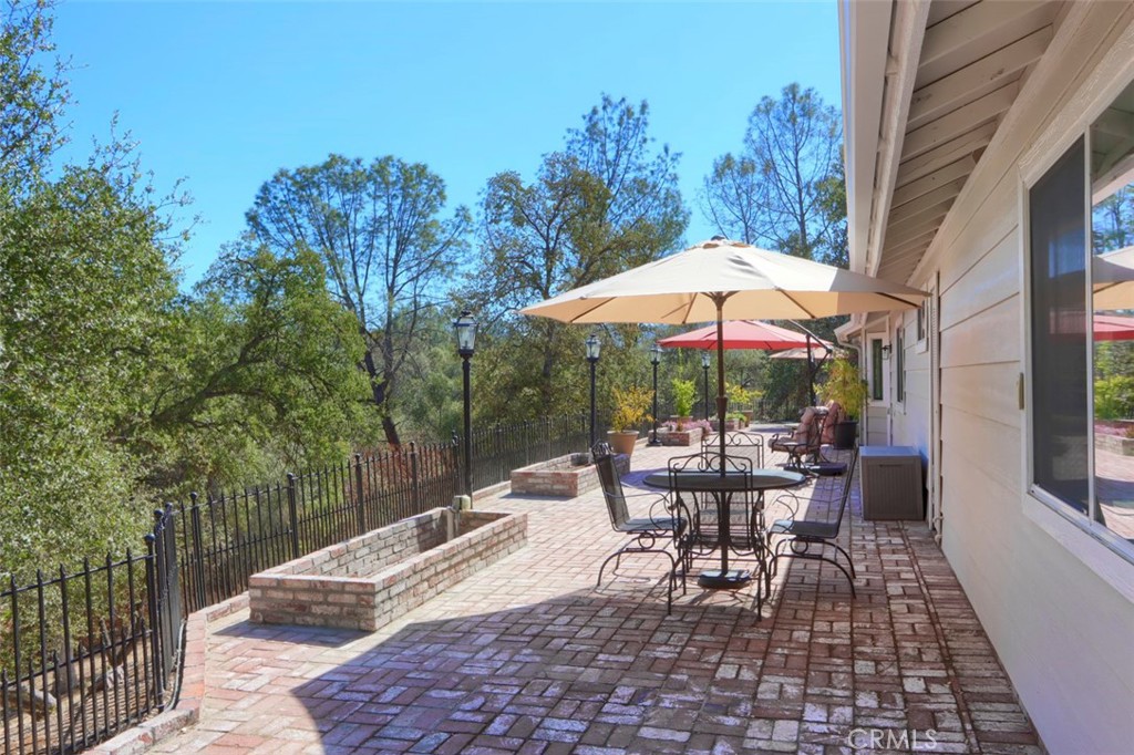 32453 Sunset Ridge W, Coarsegold, CA 93614
