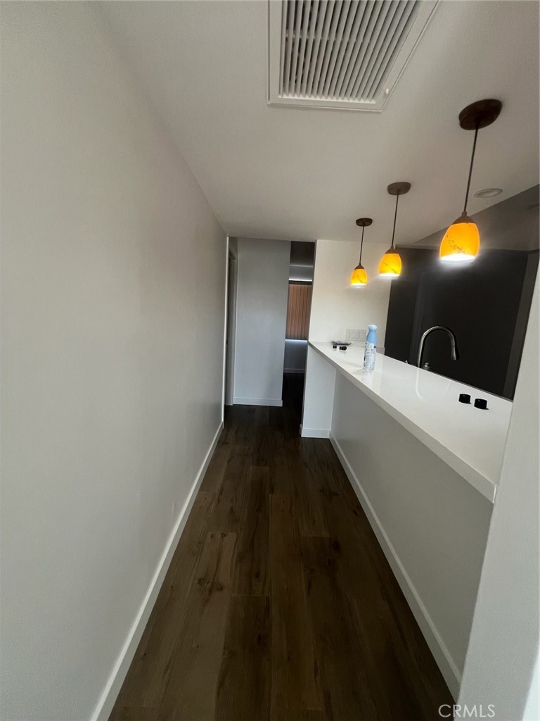 8847 Willis, #32, Panorama City, CA 91402 8847 Willis, #32, Panorama City, CA 91402