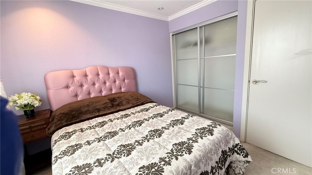 957 S Gramercy, #203, Los Angeles, CA 90019