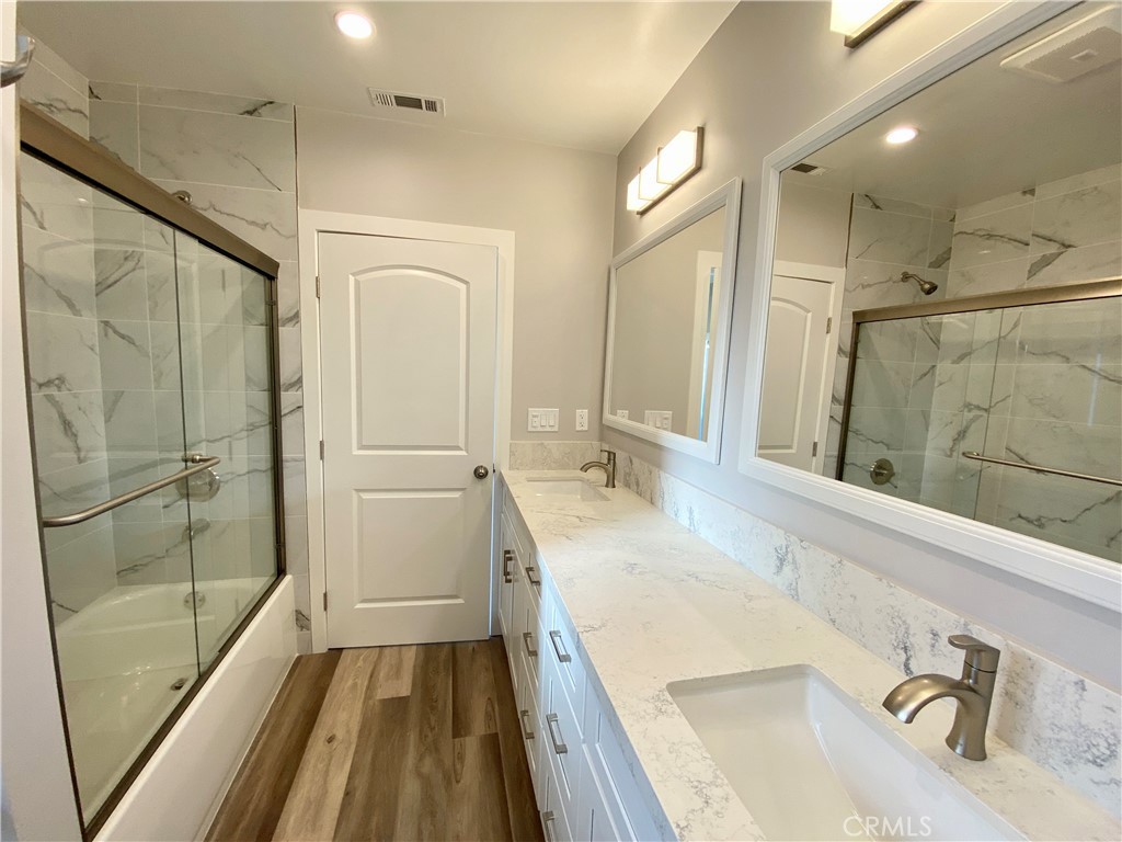 958 Chevron Ct, Pasadena, CA 91103