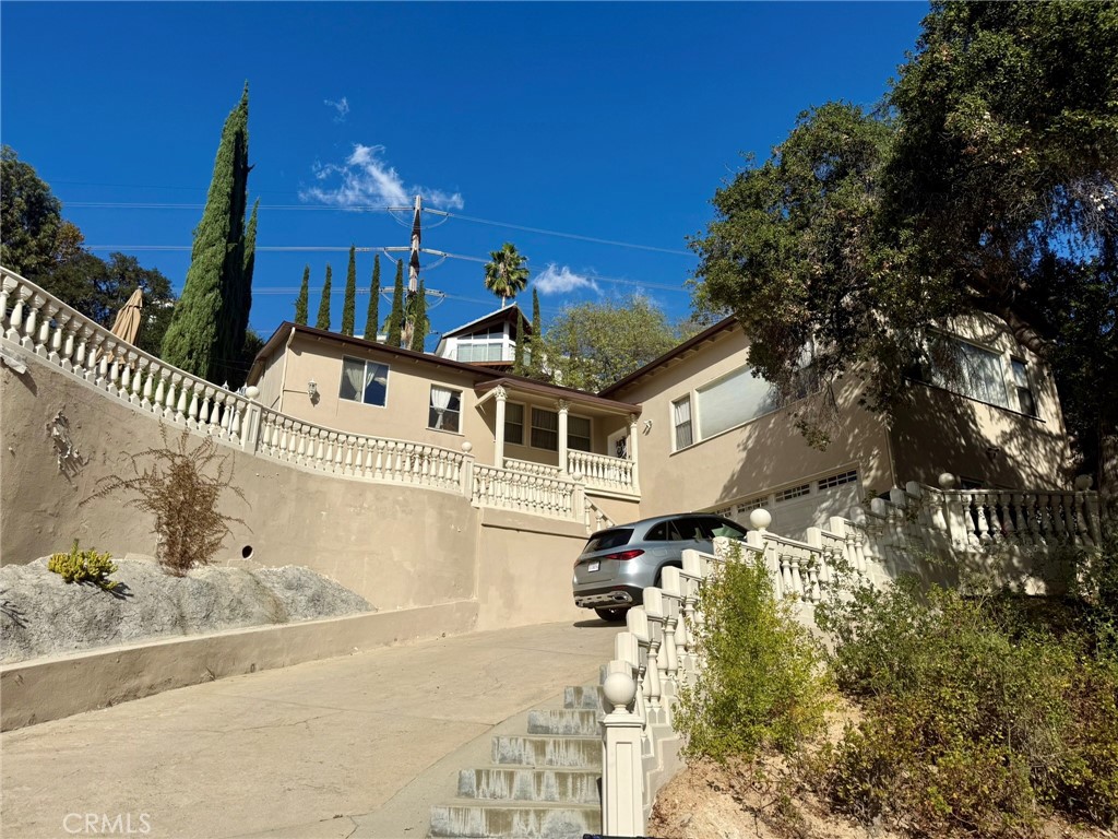 3100 Charing Cross Rd, Glendale, CA 91206 3100 Charing Cross Rd, Glendale, CA 91206