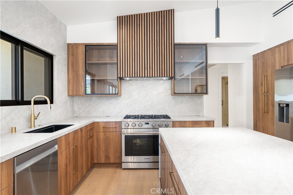 3029 Trudi, Burbank, CA 91504
